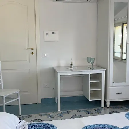 Il Borgo Di Iaconti 3* Vietri